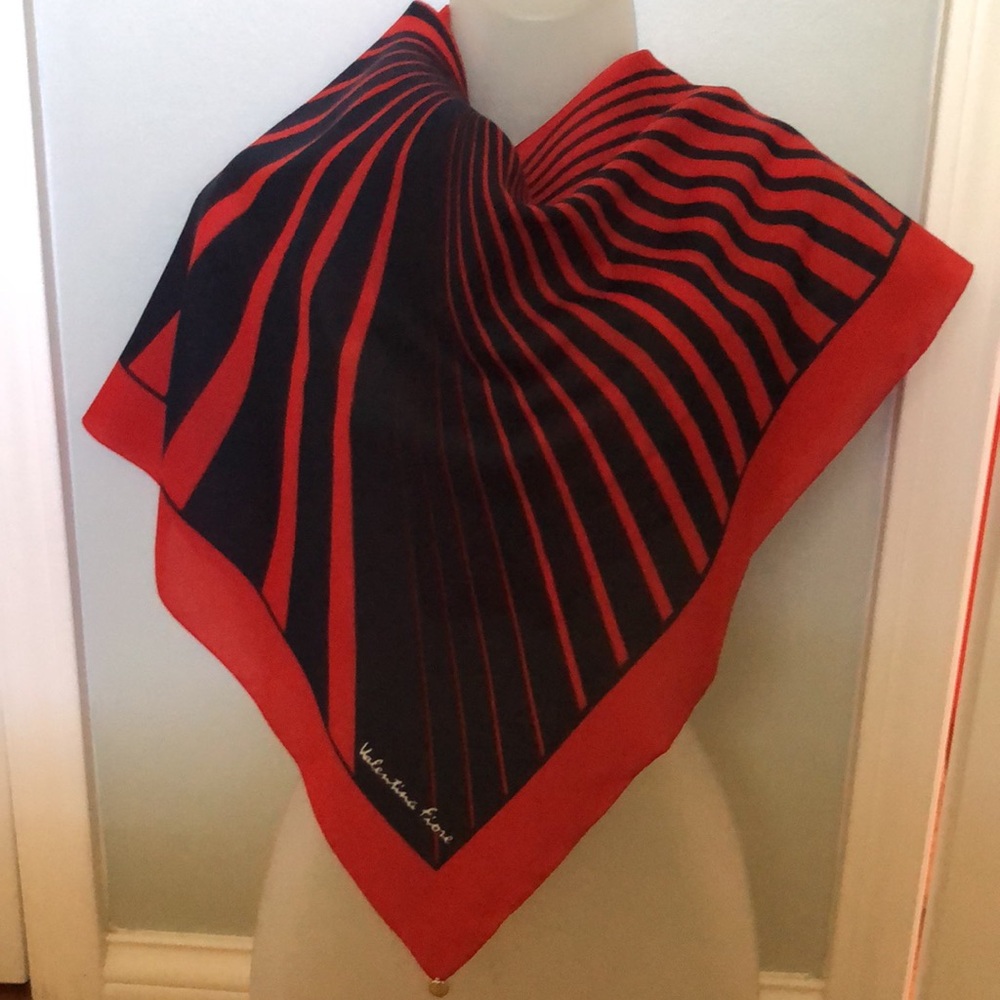 VTG Valentina Fiore Square Scarf Abstract Red Black Italy NWOT